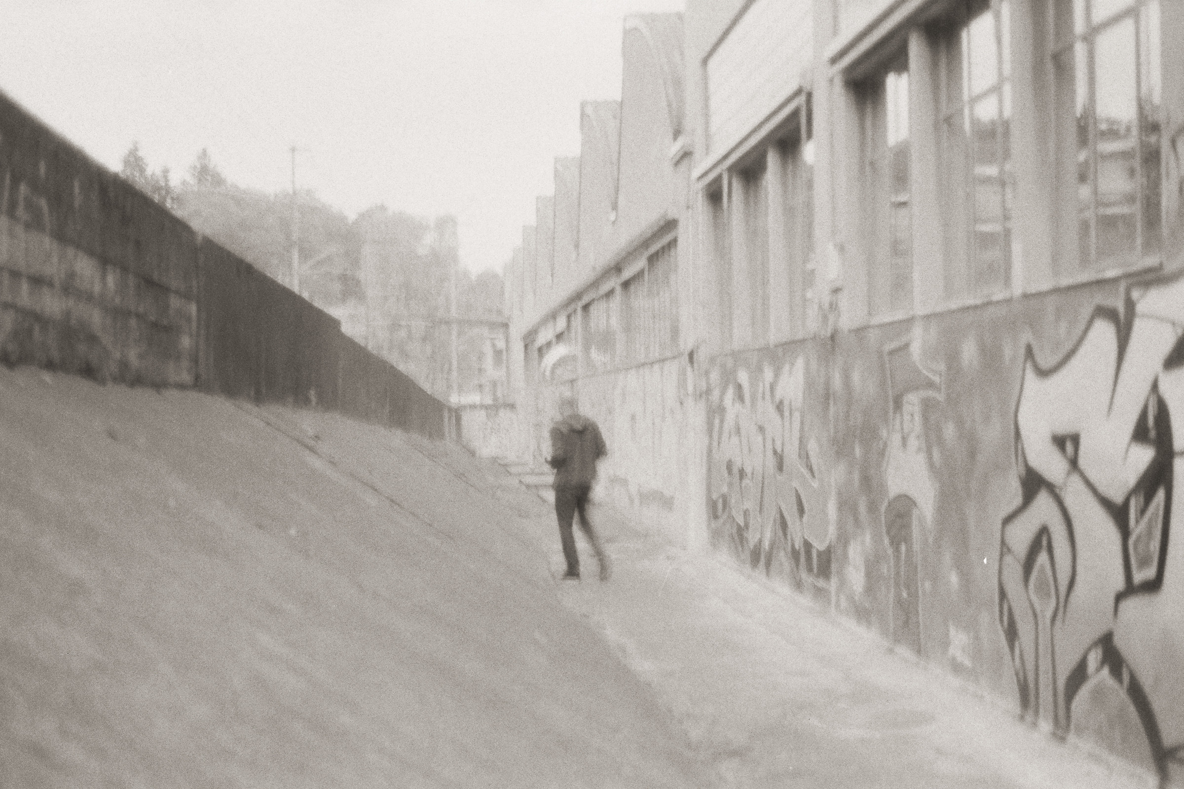 Analoges Schwarz-Weiss-Foto auf Ilford HP5 – Aufnahme 8