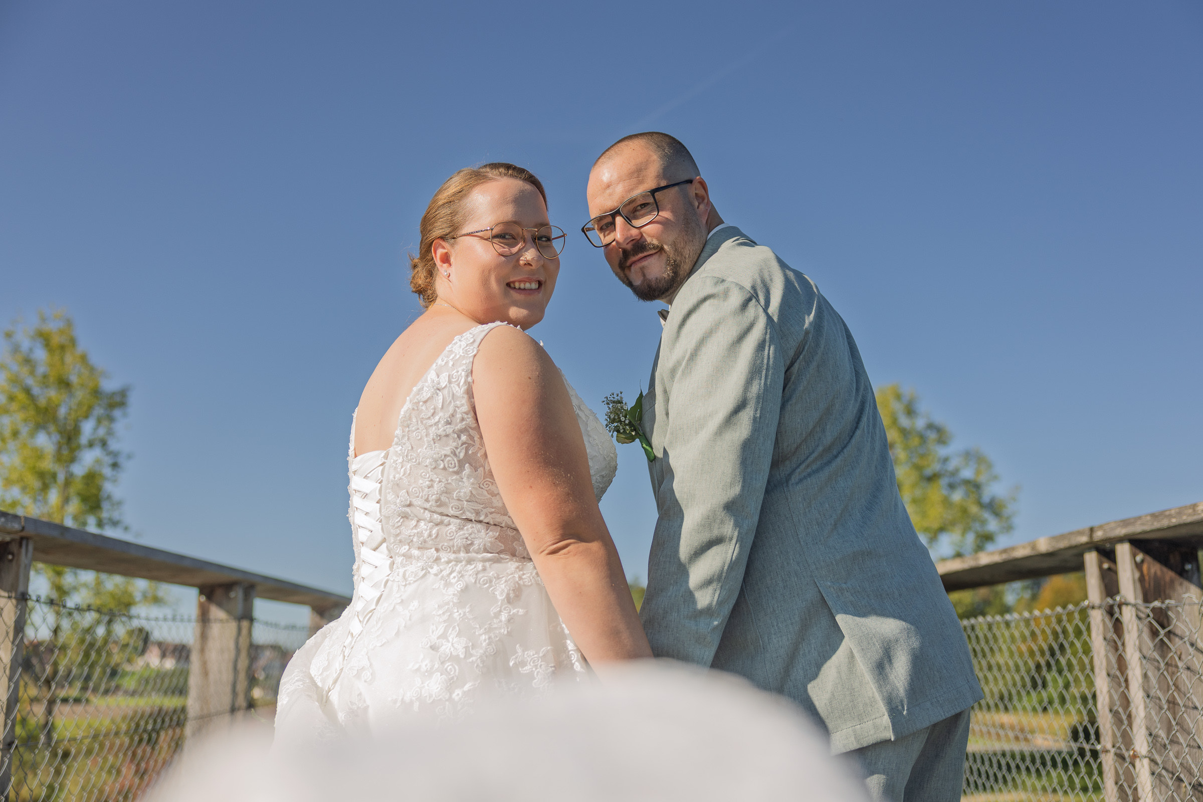 Andrina und Silas auf einer Brücke, Hochzeit im September 2025